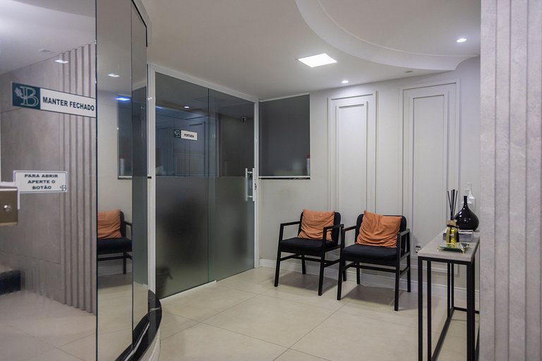 Apartamento completo 50 m do mar