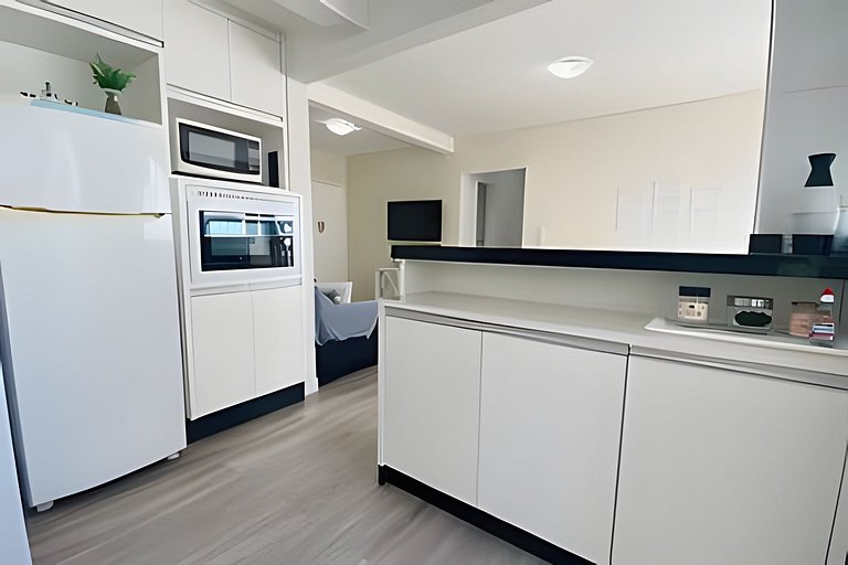 Quadra mar, andar alto, c/ garagem