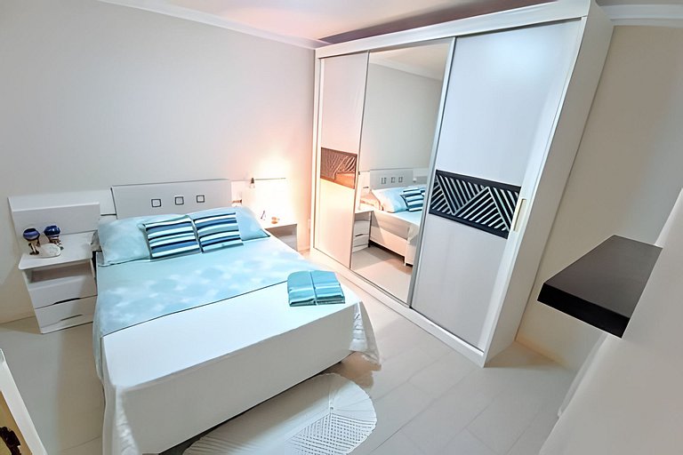 Apartamento completo 50 m do mar