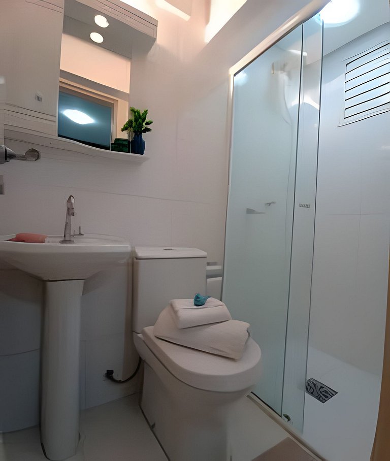 Apartamento completo 50 m do mar