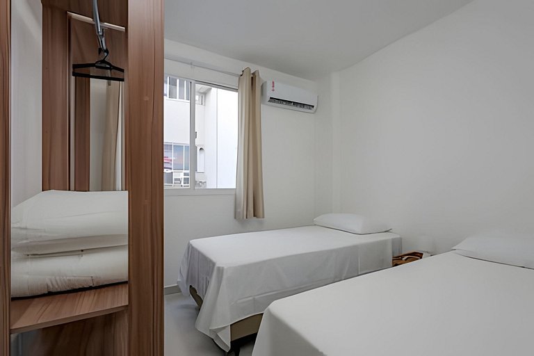 Vista lateral do mar região central