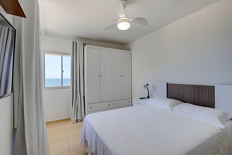 Frente mar, andar alto! Melhor localização de BC!