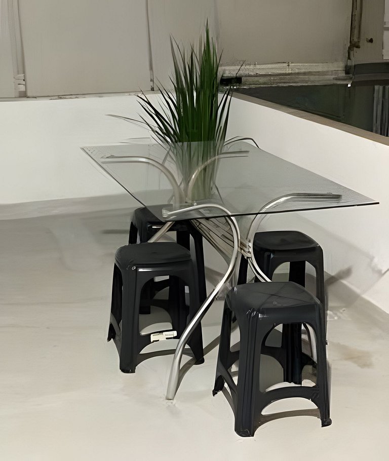 Apartamento quadra Mar com garagem