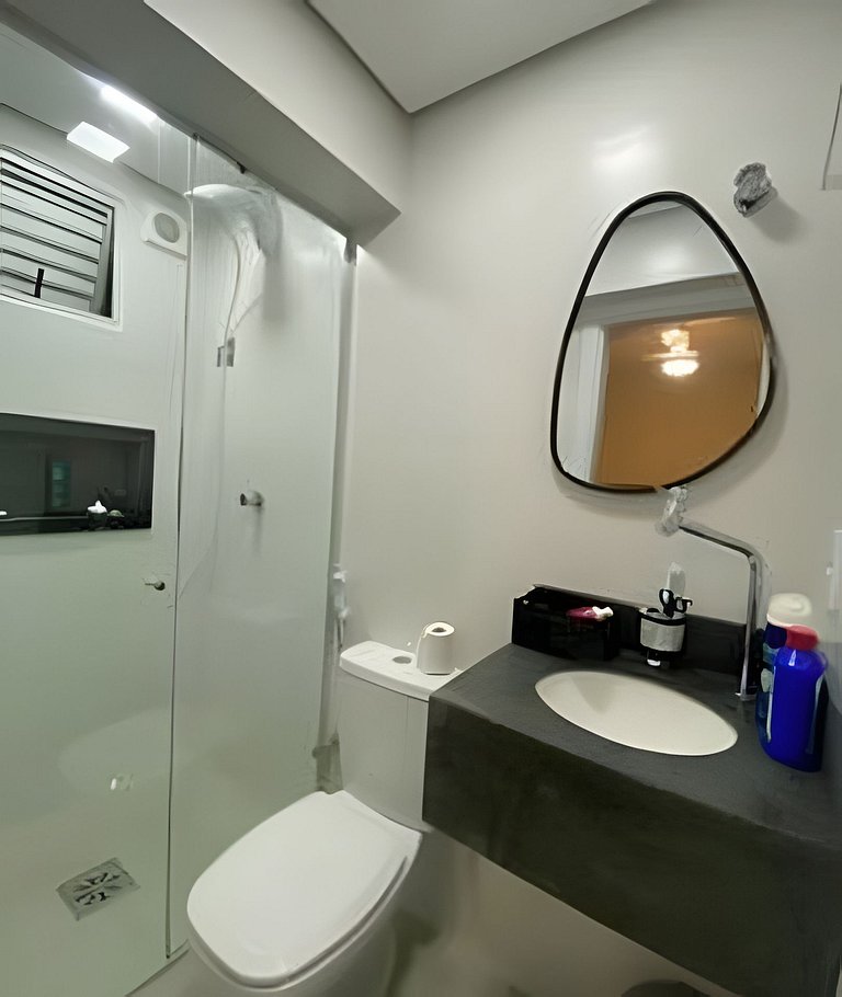 Apartamento quadra Mar com garagem