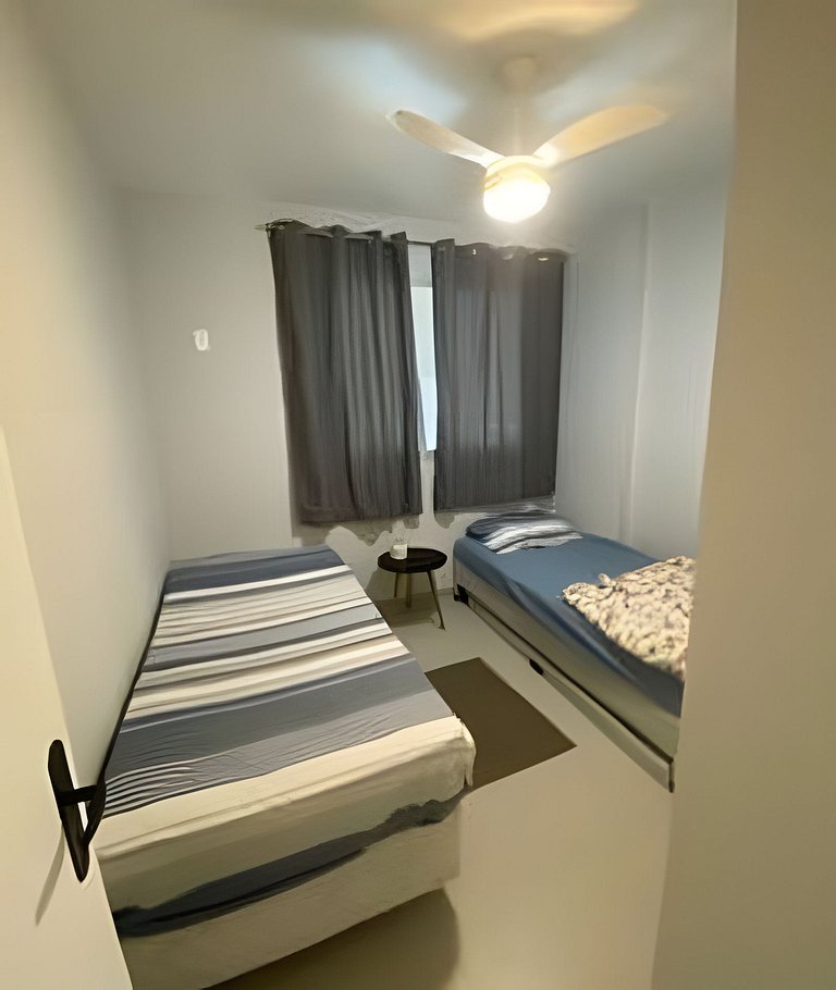 Apartamento quadra Mar com garagem