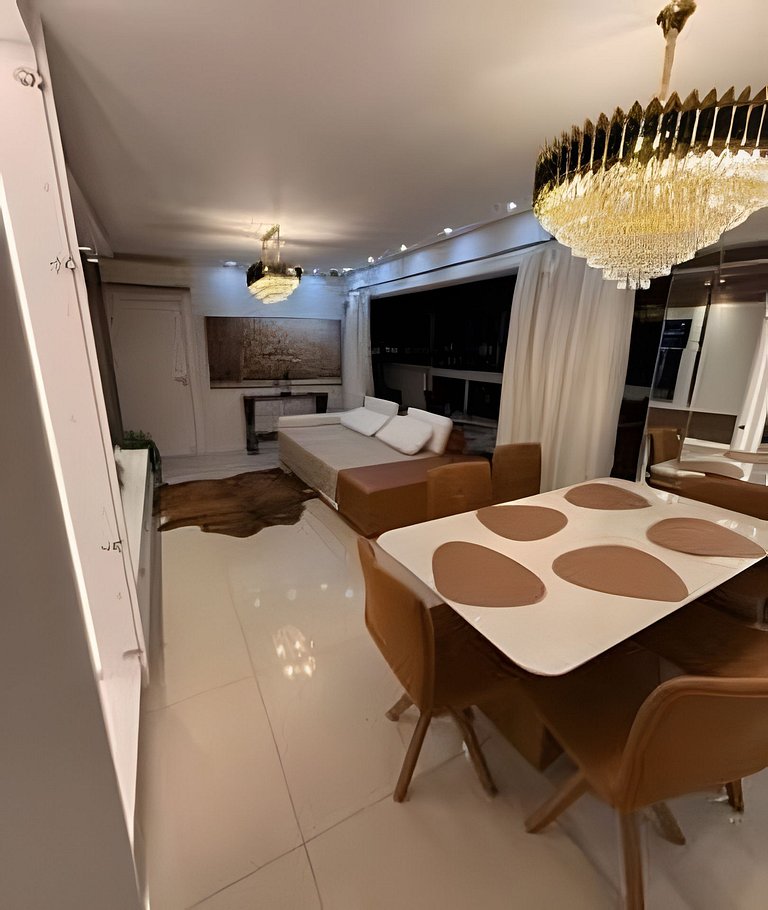 Apartamento 3 suítes Vista do Mar Com 2 Garagem