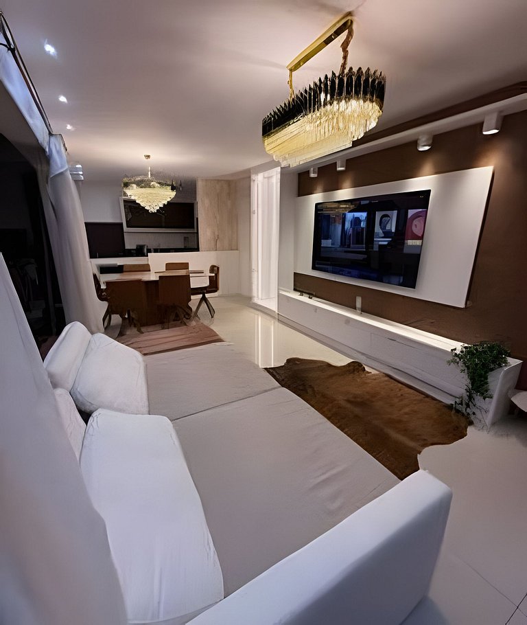 Apartamento 3 suítes Vista do Mar Com 2 Garagem