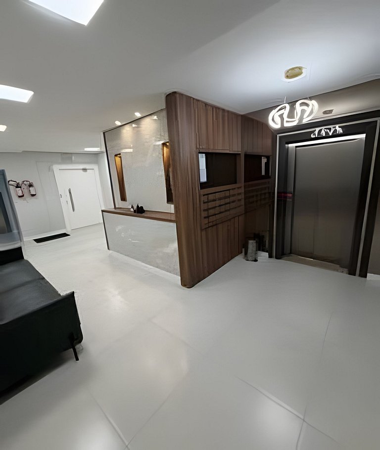 Apartamento 3 suítes Vista do Mar Com 2 Garagem