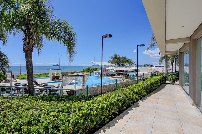 Bali Pé na Areia Vista Mar Beto Carrero e Férias